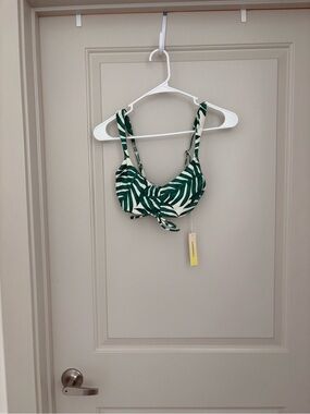 summersalt Green and white Palm-Print Bikini Top  only NWT Size 2